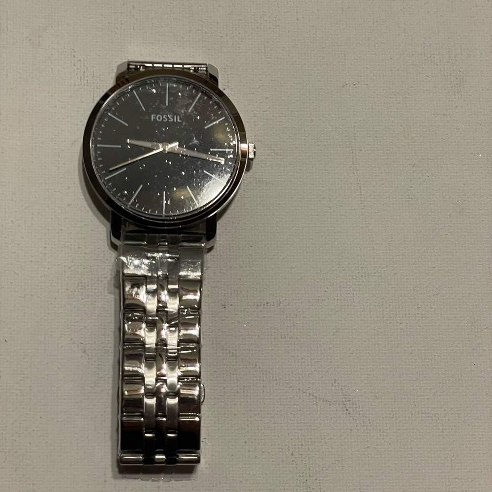 Fossil Watch - Picture 3 of 4